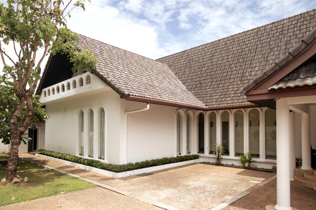 Chalong Palm Residence Buitenkant foto