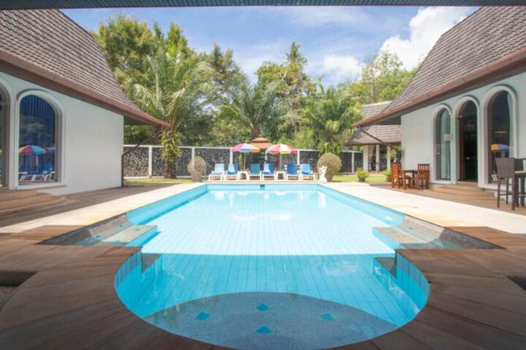 Chalong Palm Residence Buitenkant foto
